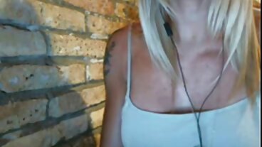 Moto-Harlot porr online free Abella Danger slog på balkongen