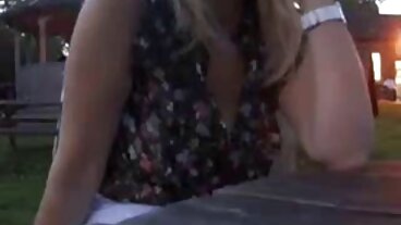 Horndog styvmamma MILF kikade och gratis porrfilm online kikade