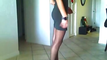 Analälskaren Valentina Nappi vs The Foot Fetishist BBC free porr online