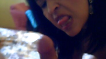 Thirsty & online porr Horny Redhead Evelyn Claire visar upp Ass